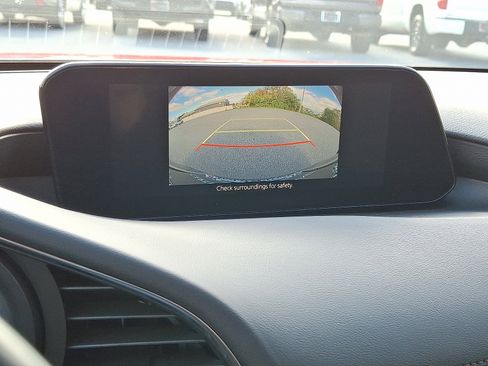 Used 2025 MAZDA MAZDA3 s image 19