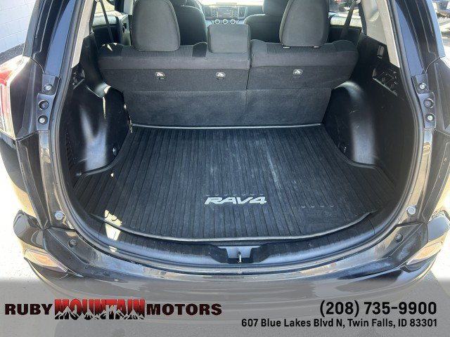 Used 2017 Toyota RAV4 LE w/ All Weather Liner Package AWD/4WD image 20