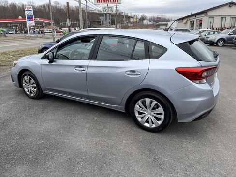 Used 2020 Subaru Impreza 2.0i image 4