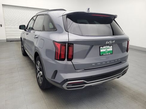 Used 2022 Kia Sorento EX FWD image 5