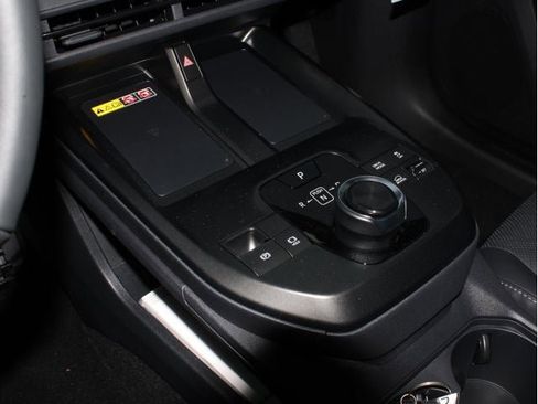 New 2026 Subaru Solterra Premium image 33