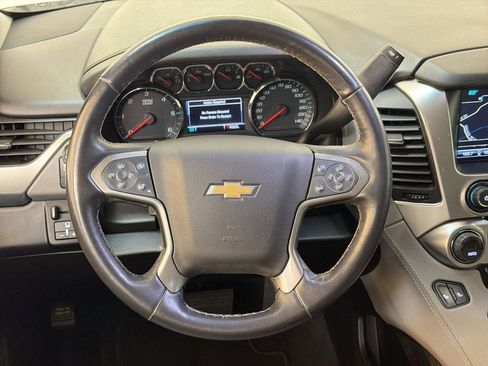 Used 2019 Chevrolet Tahoe LT RWD image 16