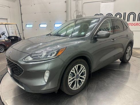 Used 2022 Ford Escape SEL w/ Technology Package image 12