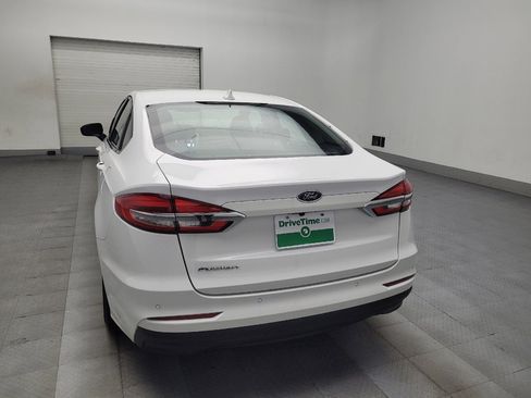 Used 2020 Ford Fusion SE image 6
