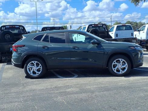 New 2026 Chevrolet Trax LS w/ LS Convenience Package image 3