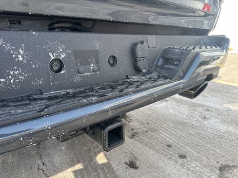 New 2026 RAM 1500 4x4 Crew Cab image 24