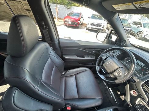 Used 2023 Honda Ridgeline Black Edition image 29