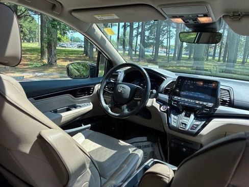Used 2022 Honda Odyssey Elite image 26