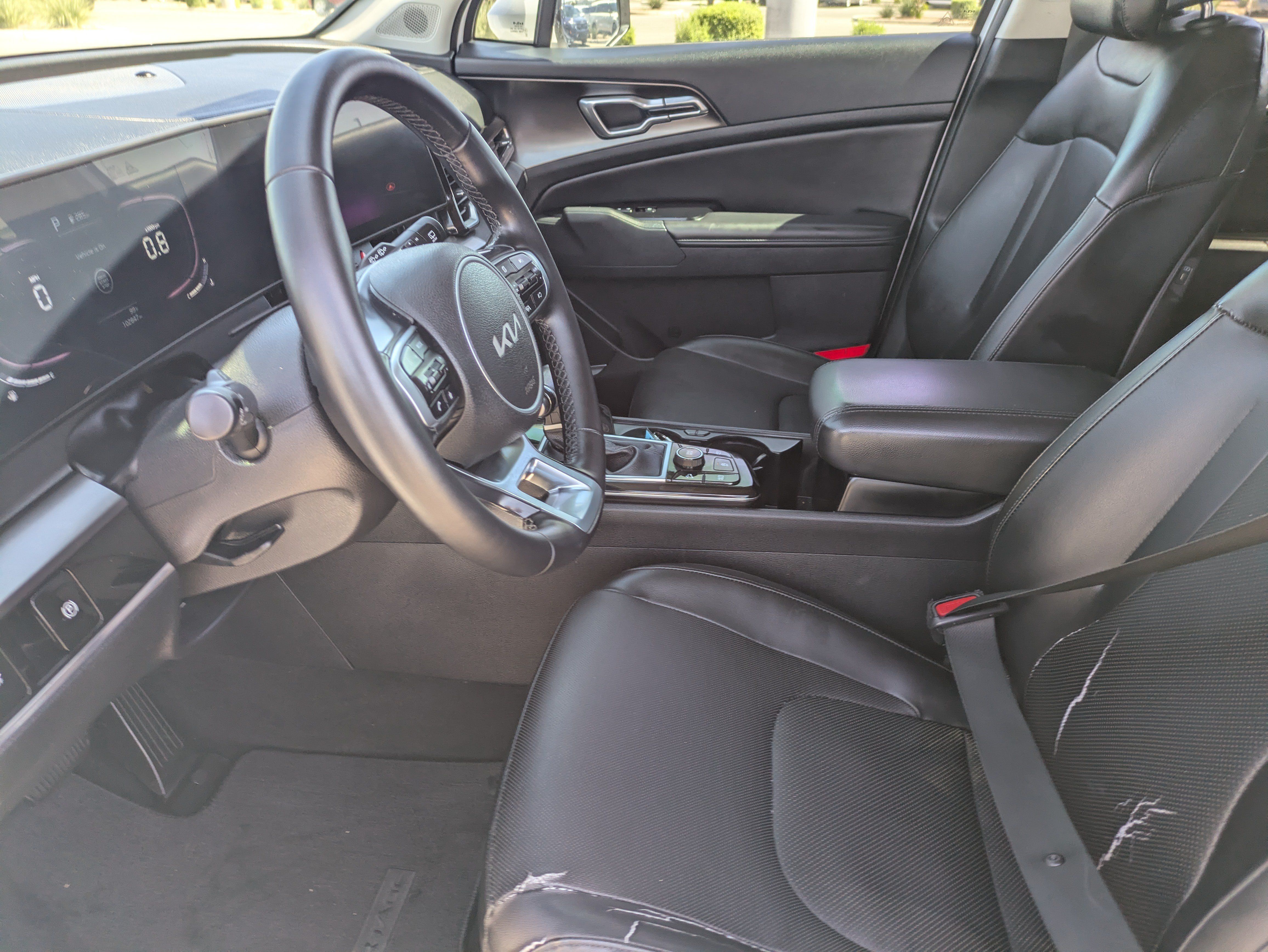Used 2023 Kia Sportage EX FWD image 25