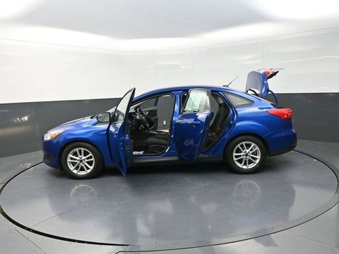 Used 2018 Ford Focus SE image 34