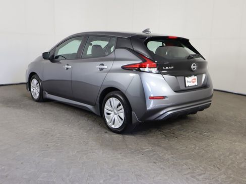 Used 2024 Nissan Leaf S image 5