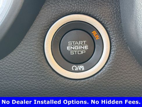 Used 2025 RAM 1500 Laramie w/ Sport Appearance Package AWD/4WD image 19