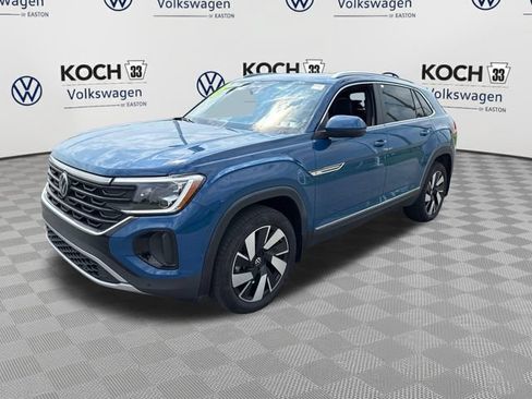 Used 2026 Volkswagen Atlas Cross Sport SEL AWD/4WD image 3
