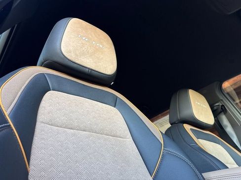 New 2026 Chevrolet Equinox ACTIV image 17