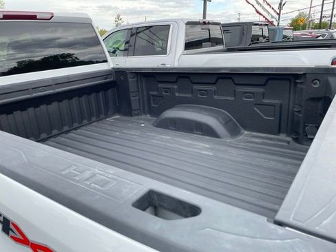 Used 2024 Chevrolet Silverado 2500 W/T w/ WT Convenience Package AWD/4WD image 7