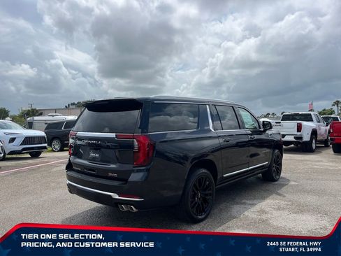 New 2026 GMC Yukon XL Denali w/ Denali Reserve Package AWD/4WD image 7