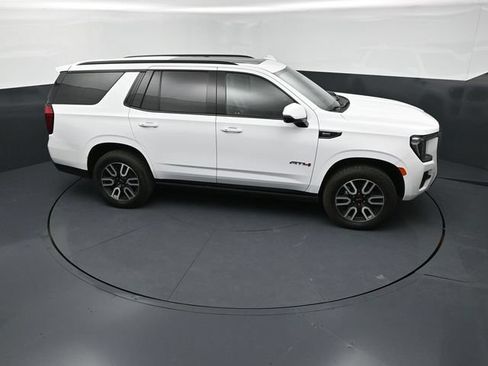 Used 2021 GMC Yukon AT4 w/ AT4 Premium Plus Package AWD/4WD image 15