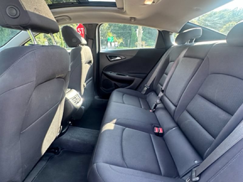 Used 2024 Chevrolet Malibu LT FWD image 19