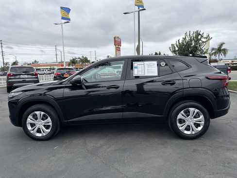 Used 2024 Chevrolet Trax LS image 8