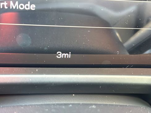 New 2026 GMC Acadia Elevation w/ Elevation Premium Package image 9