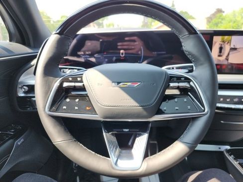 New 2026 Cadillac Lyriq V w/ LPO, Floor Liner Package image 28