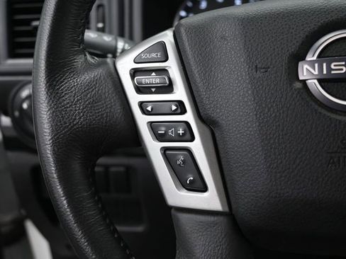 Used 2024 Nissan Titan SV w/ SV Convenience Package AWD/4WD image 21