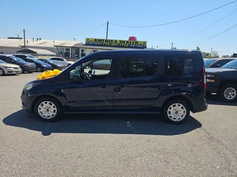 Used 2018 Ford Transit Connect XL FWD image 4