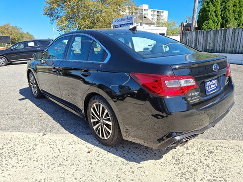 Used 2019 Subaru Legacy 2.5i Premium image 4