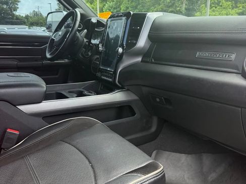 Used 2022 RAM 2500 Laramie AWD/4WD image 11
