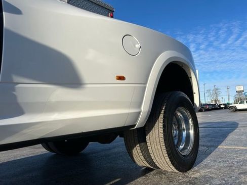 Used 2015 RAM 3500 Laramie Longhorn image 20