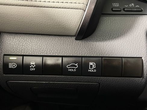 Used 2023 Toyota Camry SE image 31