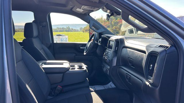 Used 2024 Chevrolet Silverado 2500 Custom w/ Custom Convenience Package AWD/4WD image 41