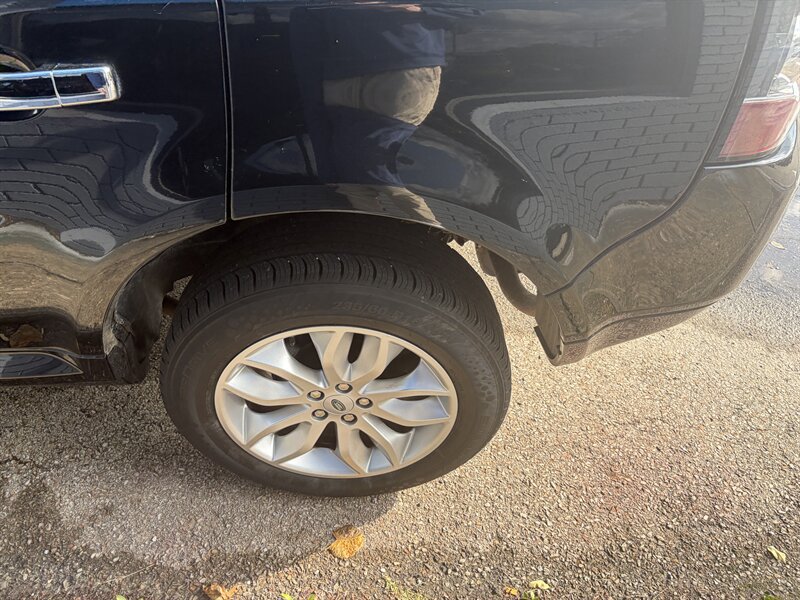 Used 2014 Land Rover LR2 AWD/4WD image 25
