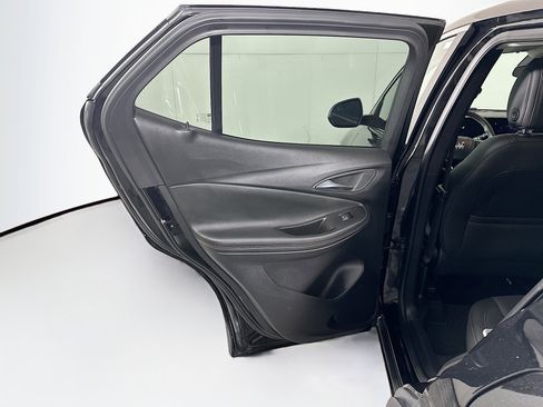 Used 2025 Buick Encore GX Preferred image 27
