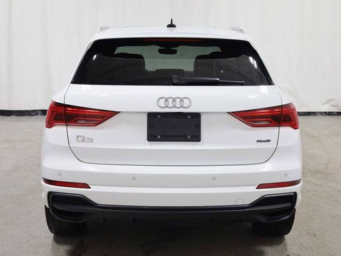 Used 2023 Audi Q3 2.0T Premium w/ Convenience Package image 7