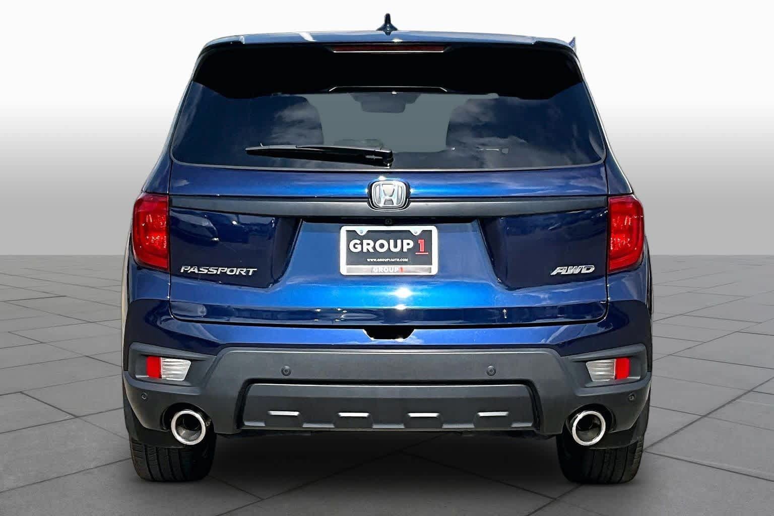 Used 2023 Honda Passport EX-L image 5