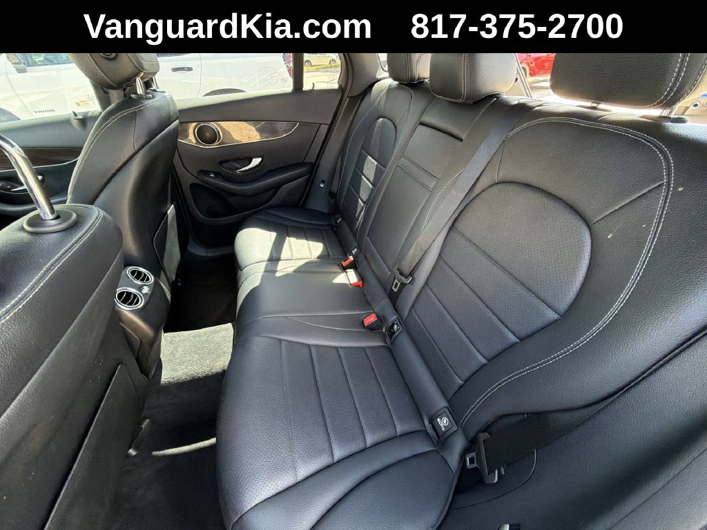 Used 2017 Mercedes-Benz GLC 300 4MATIC image 26