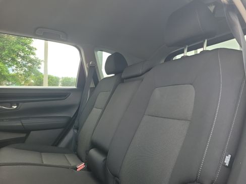 Certified 2023 Honda CR-V LX image 9