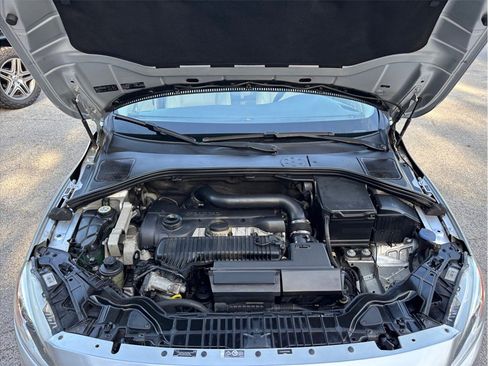 Used 2014 Volvo S60 T5 image 41