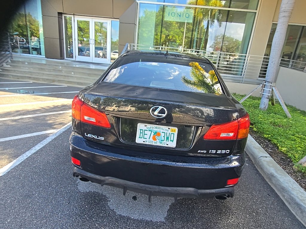 Used 2008 Lexus IS 250 AWD w/ Preferred Accessory Pkg image 6