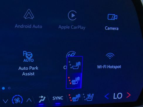 Used 2025 Chevrolet Tahoe High Country w/ Sun And Tow Package image 24