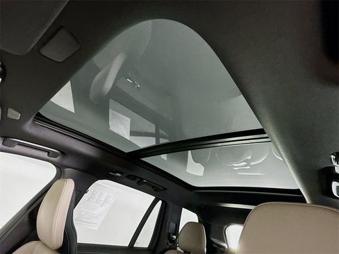 Certified 2026 Volvo XC90 B5 Plus w/ Protection Package image 22