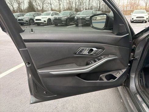 Used 2020 BMW 330i xDrive Sedan w/ Convenience Package image 19