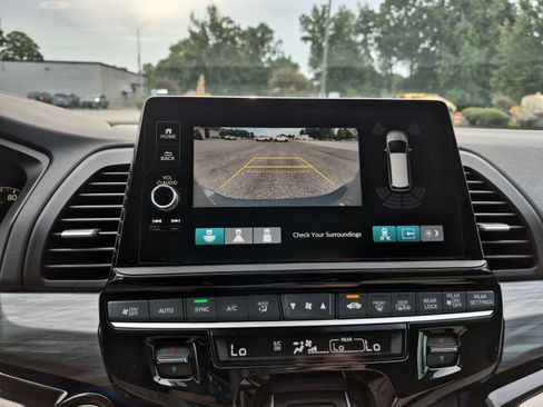Used 2025 Honda Odyssey Elite image 15