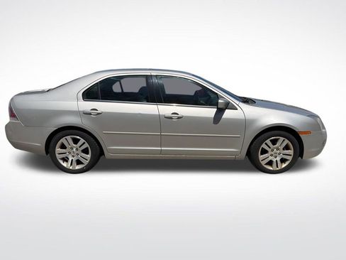 Used 2007 Ford Fusion SEL image 4