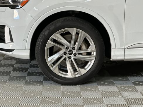 Used 2021 Audi Q7 3.0T Premium image 47