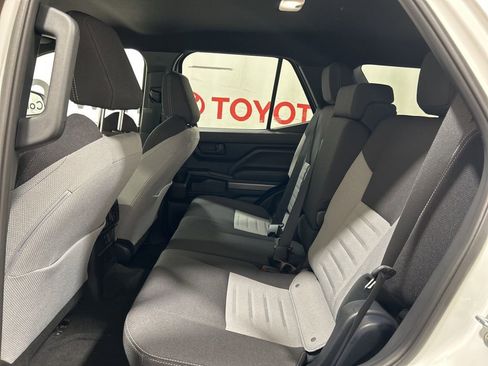 Used 2025 Toyota 4Runner TRD Off-Road image 20