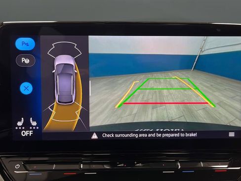 Used 2023 Volkswagen ID.4 Pro S image 13