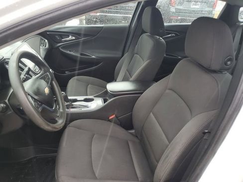 Used 2019 Chevrolet Malibu LS w/ Driver Confidence Package II image 7