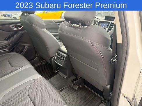 Used 2023 Subaru Forester Premium AWD/4WD image 22